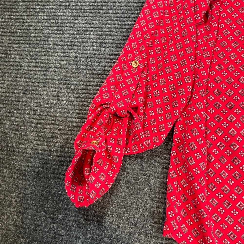 Zac & Rachel Womens Red Geometric Print Roll Tab Sleeve Blouse (Sm) Gold Buttons - Picture 4 of 8